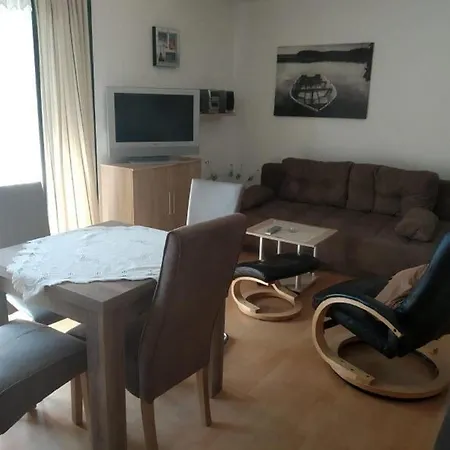 Schwarzholz Apartment *